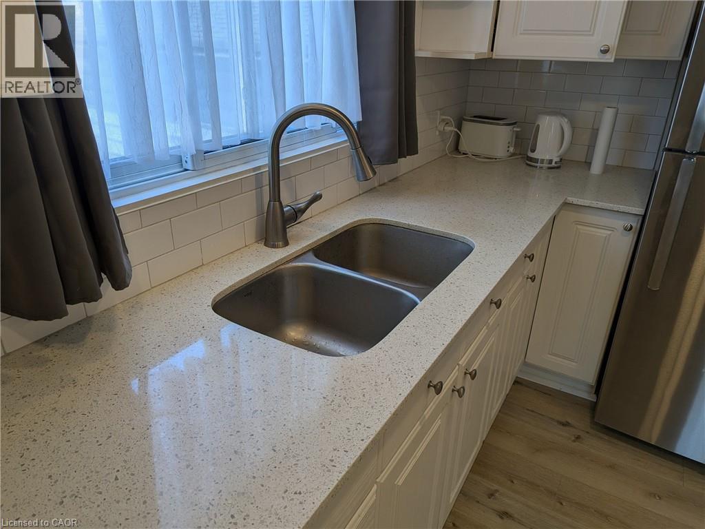 3 MAITLAND Avenue - 10