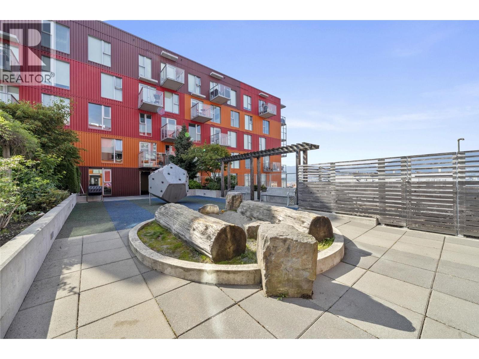 2 Bed, 1 Bath Apartment for Sale in Vancouver – 703 983 E HASTINGS STREET, Vancouver – MLS# R3122052 - Image 10