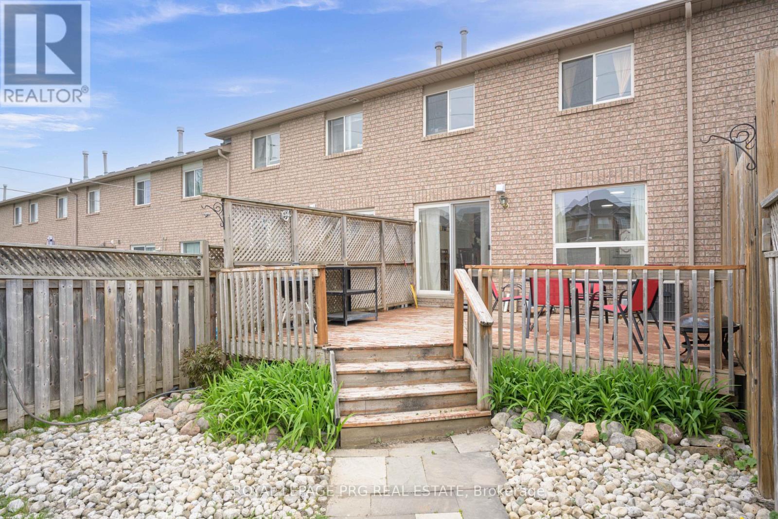 97 NATHAN CRESCENT - 13