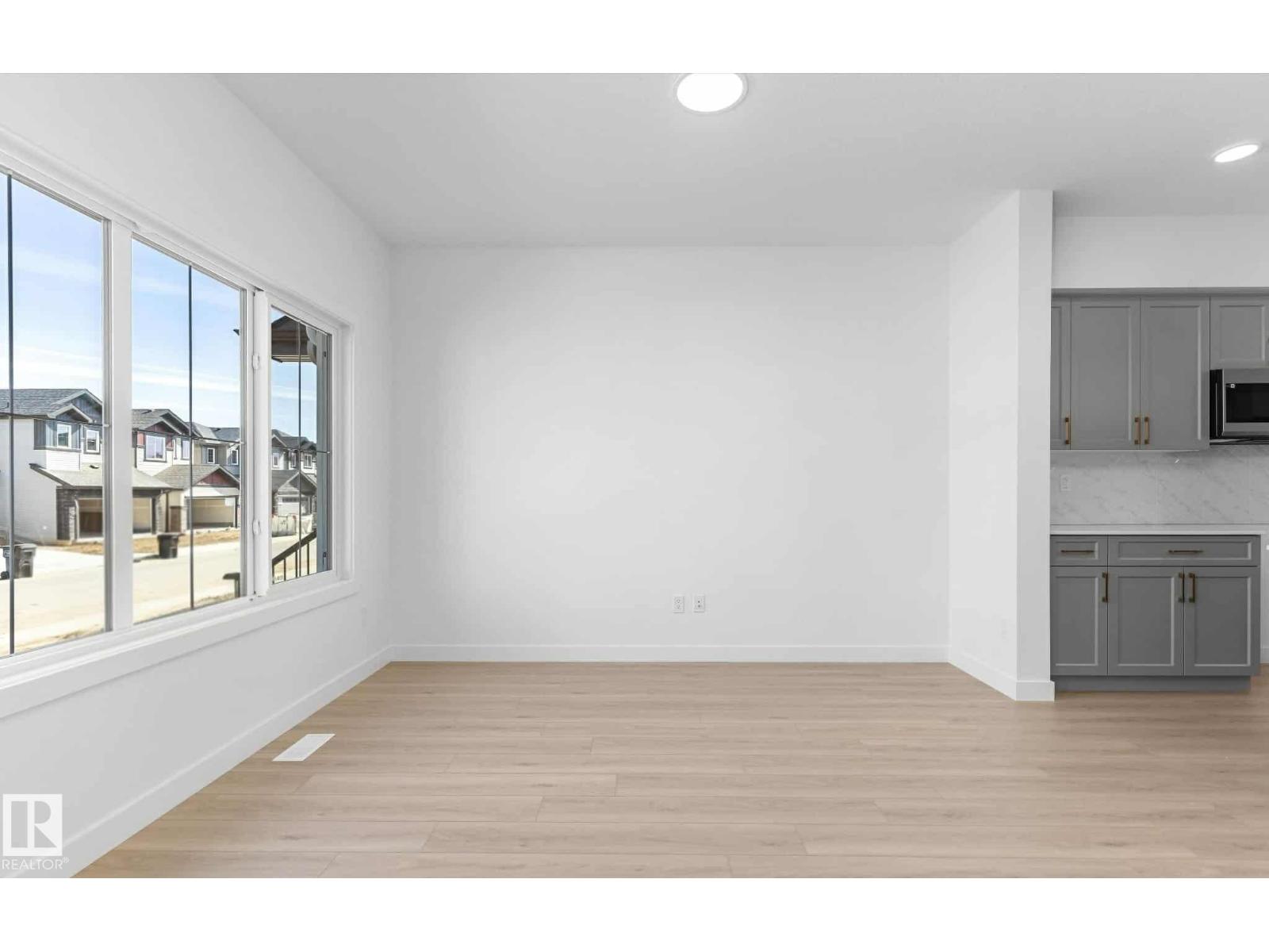 20615 43 AV NW - 15