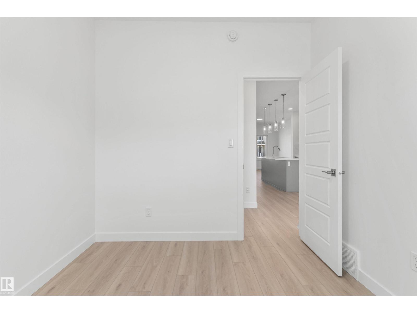 20615 43 AV NW - 17