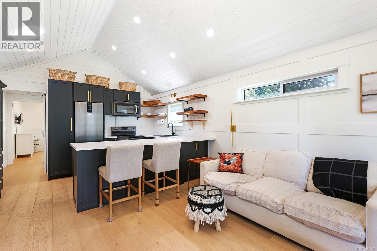 4705/4707 Gail Cres - 20