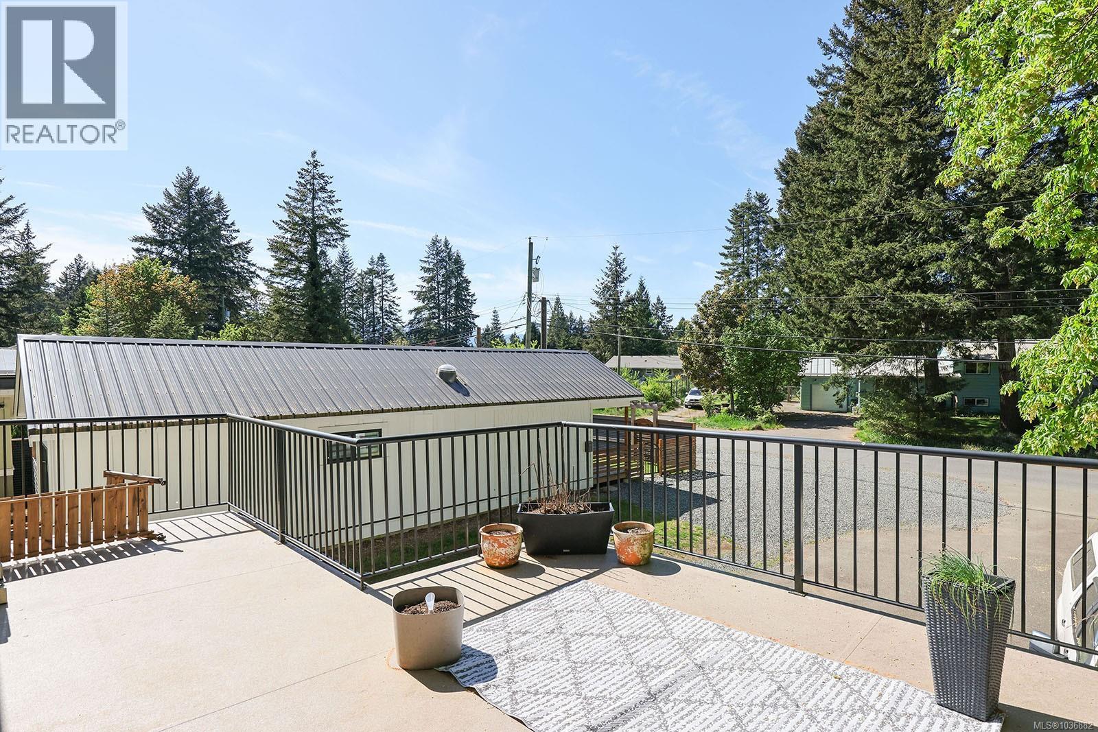 4705/4707 Gail Cres - 14