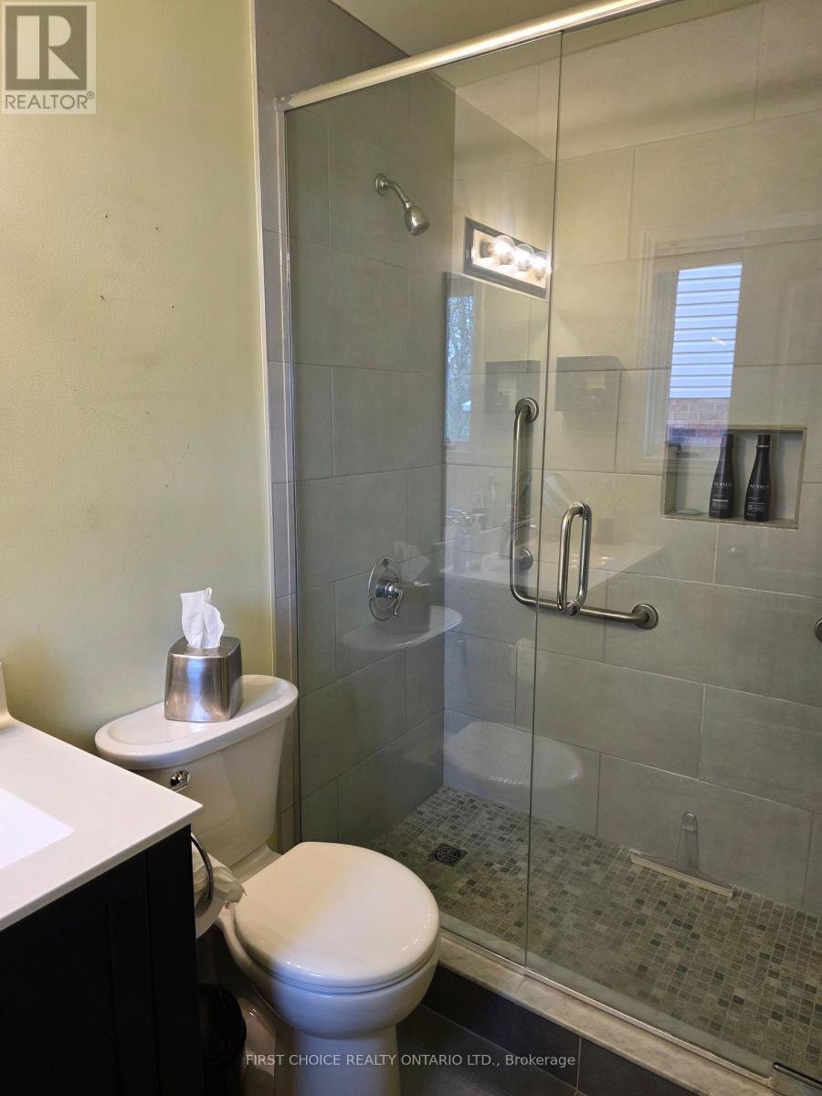 13 QUEENSTON DRIVE - 25