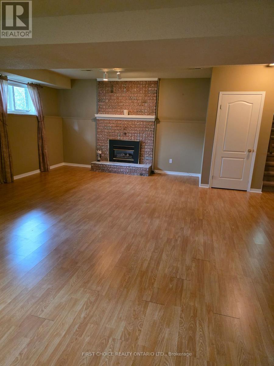 13 QUEENSTON DRIVE - 27