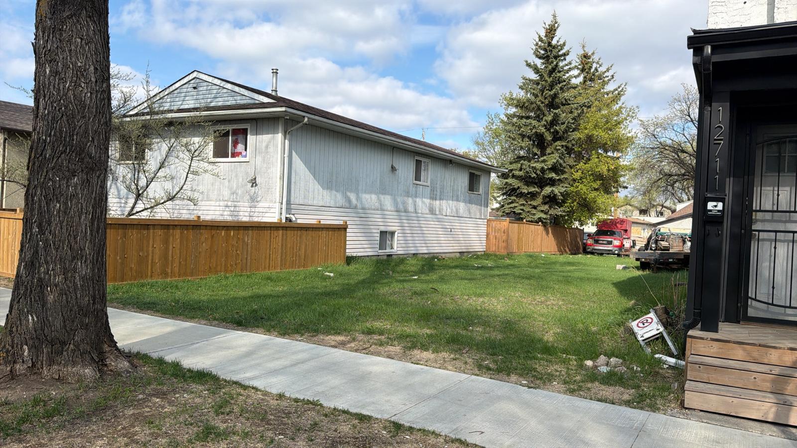, Edmonton, Alberta - photo 3