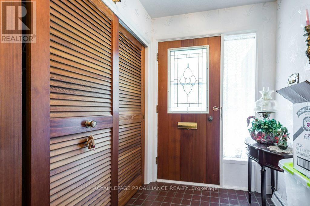 9 PARKVIEW HEIGHTS - 4