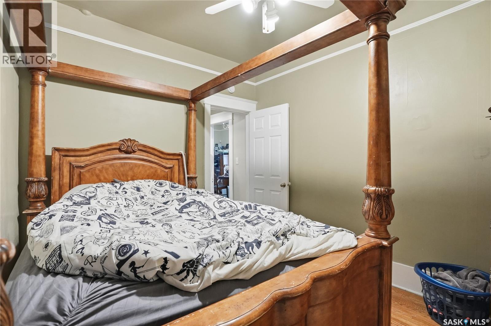 719 I AVENUE S - 16