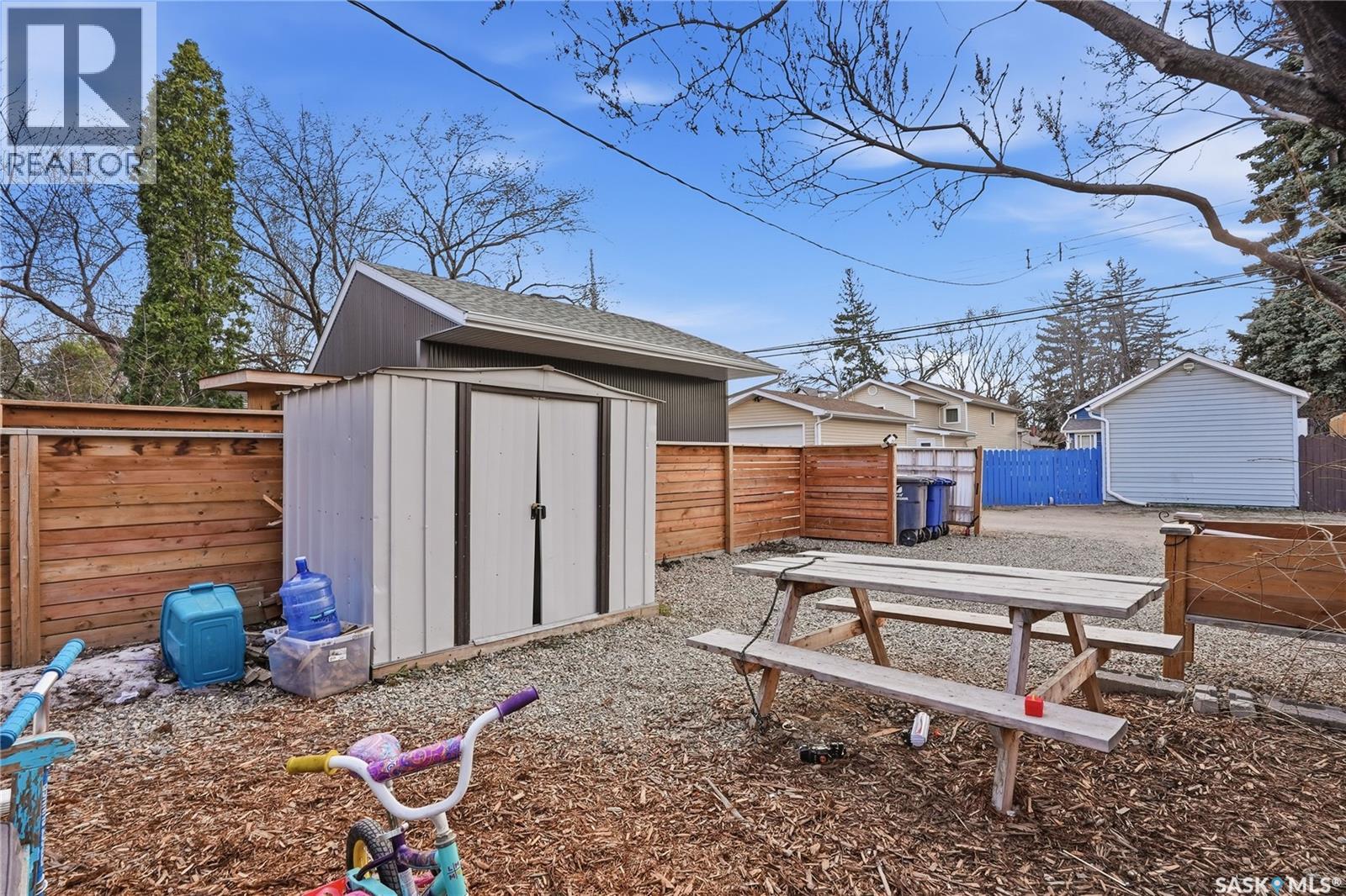 719 I AVENUE S - 35