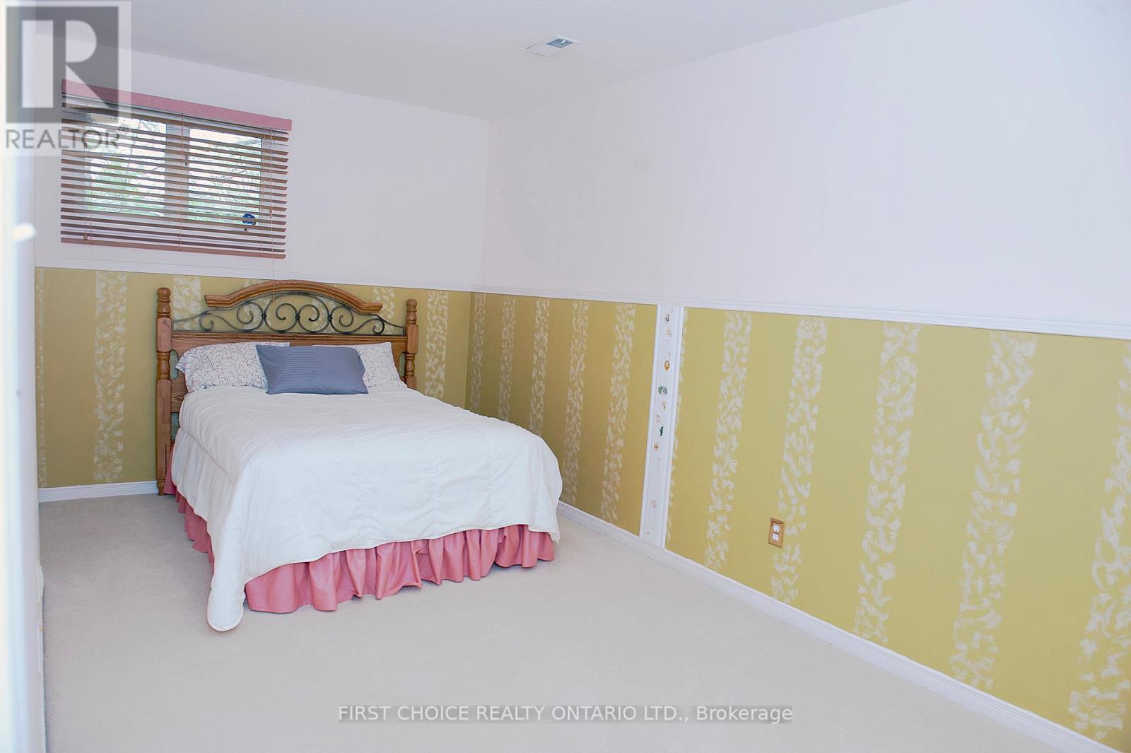 13 QUEENSTON DRIVE - 29