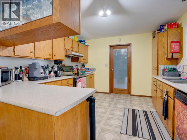 6060 LOIS STREET - 6