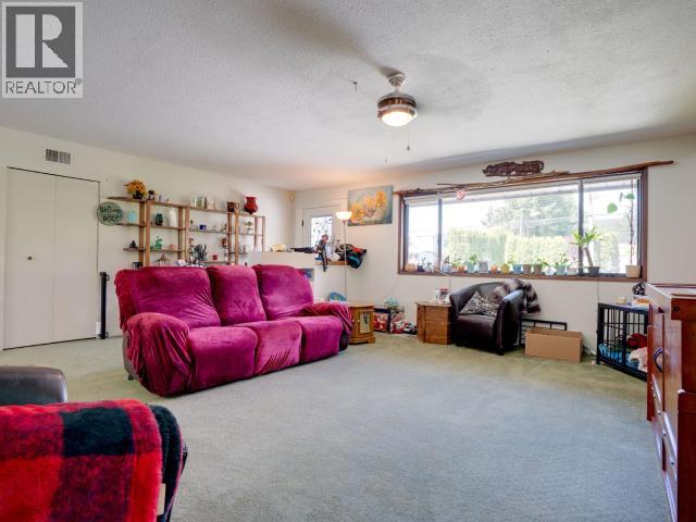 6060 LOIS STREET - 5