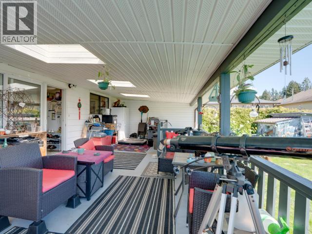 6060 LOIS STREET - 12