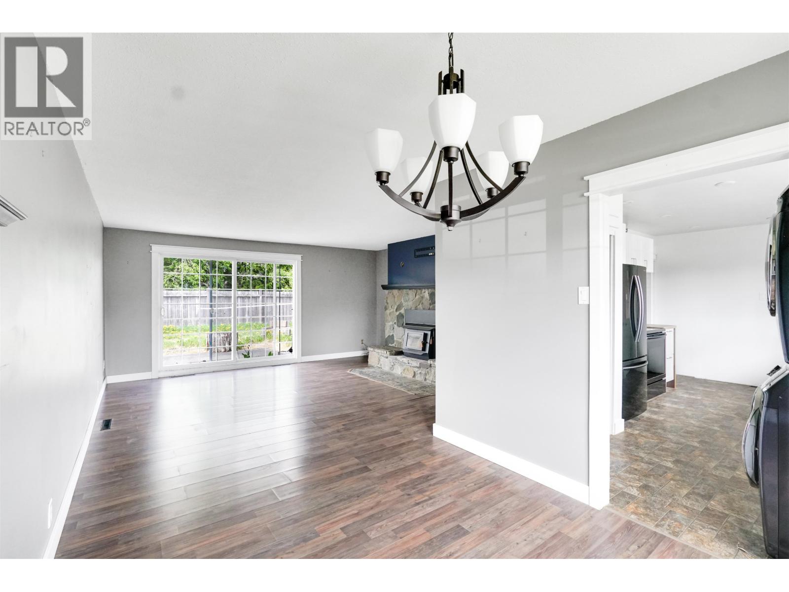 19 STARLING STREET - 5