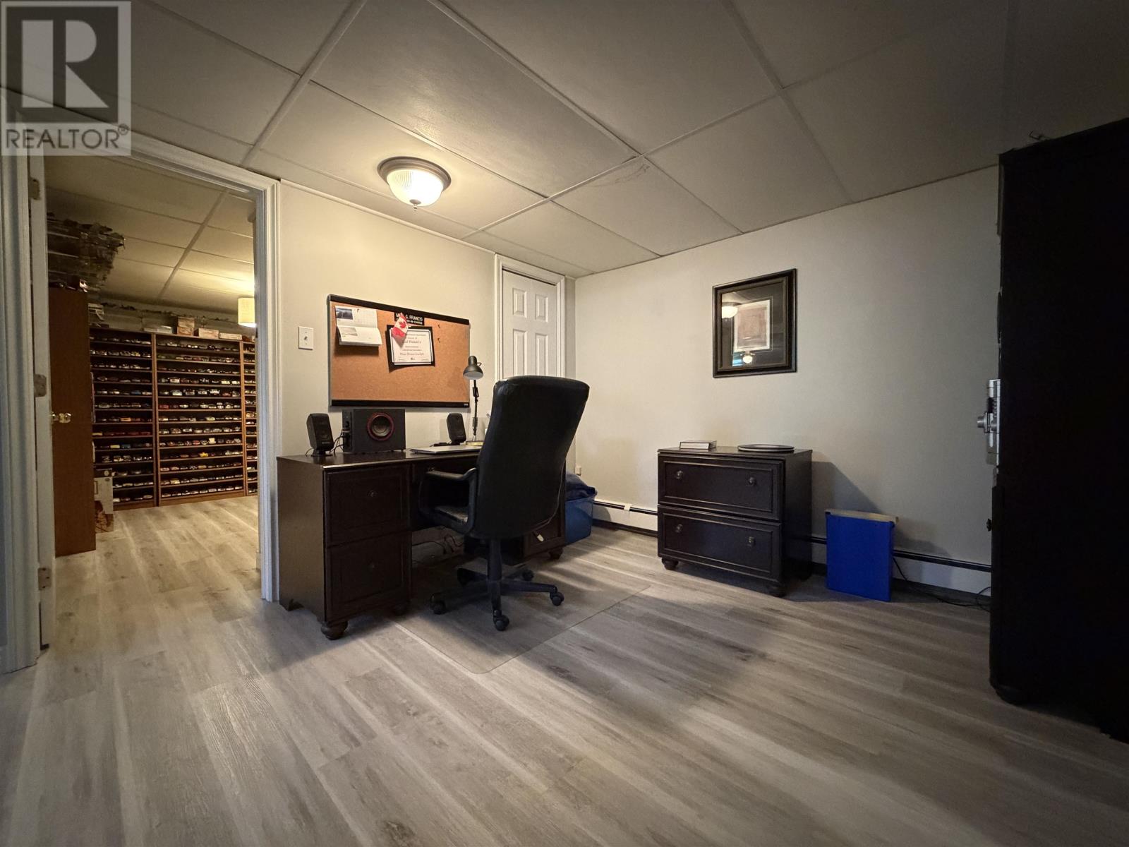 165 MILL Road - 18