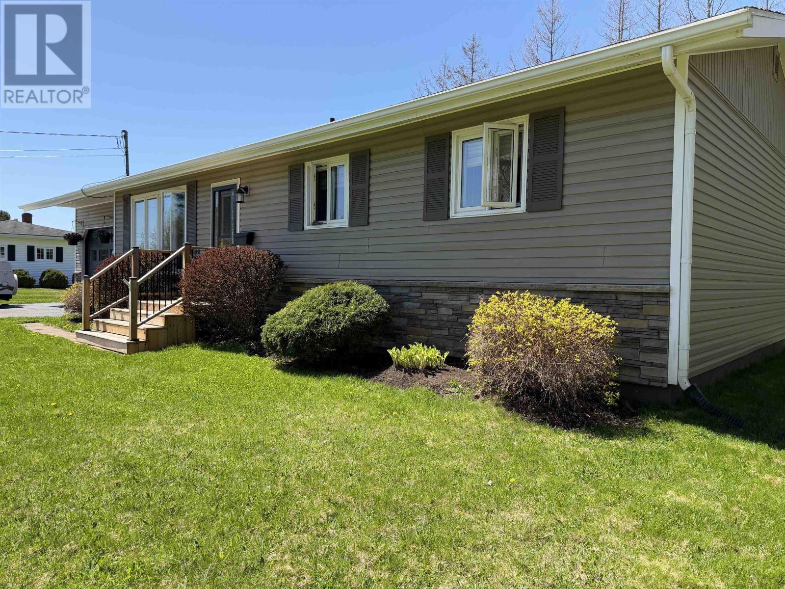 165 MILL Road - 3