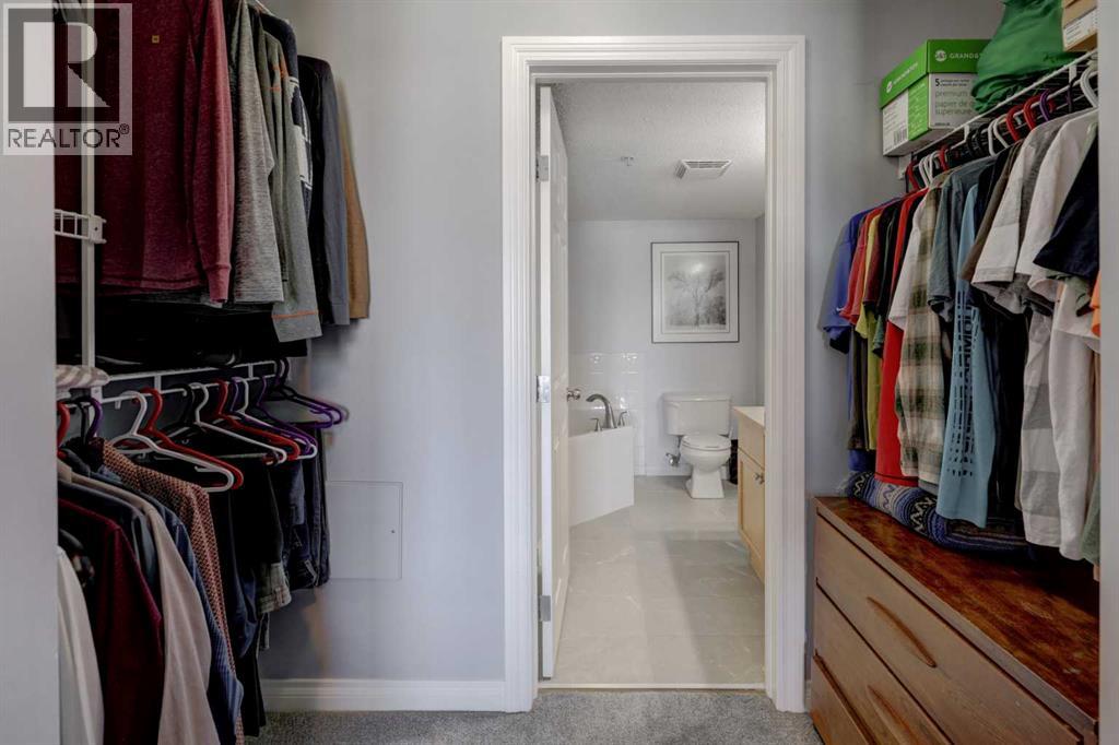 #202 1631 28 Avenue SW - 22