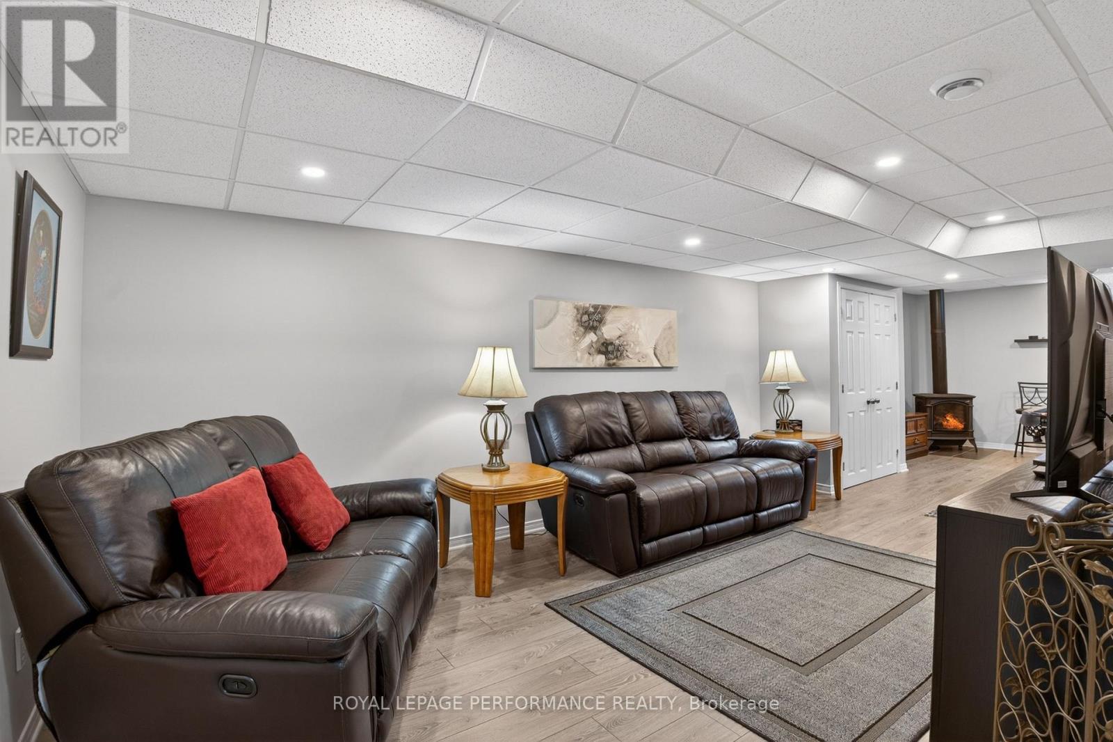 112 JADE STREET - 30