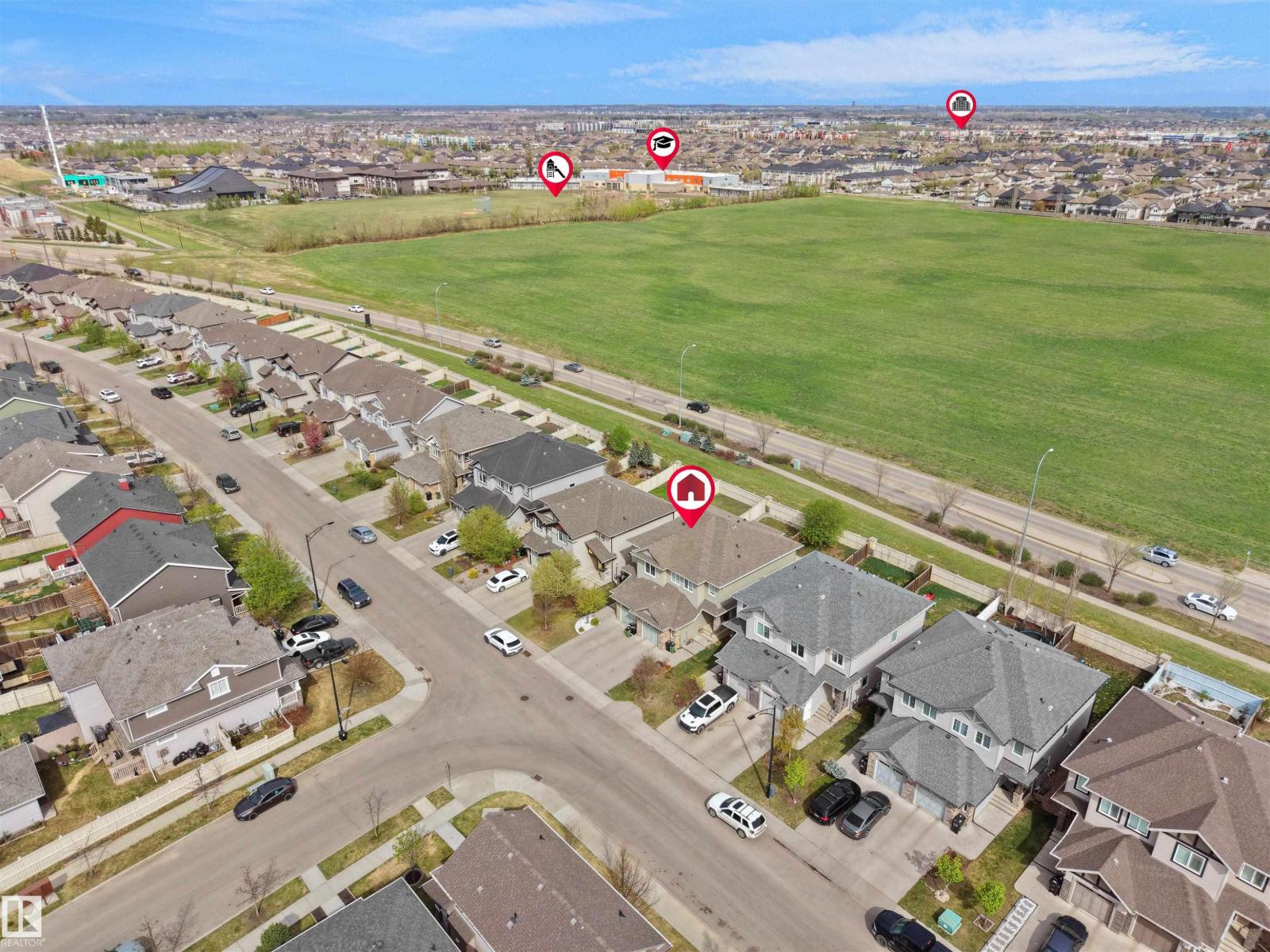 15926 10 AV SW SW, Edmonton