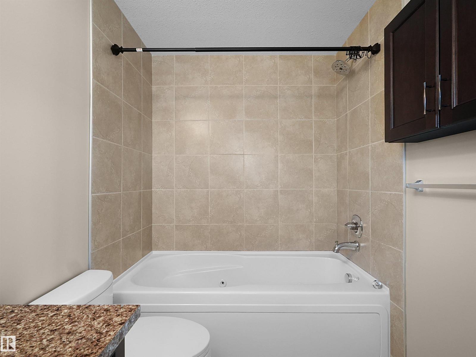 15926 10 AV SW SW, Edmonton