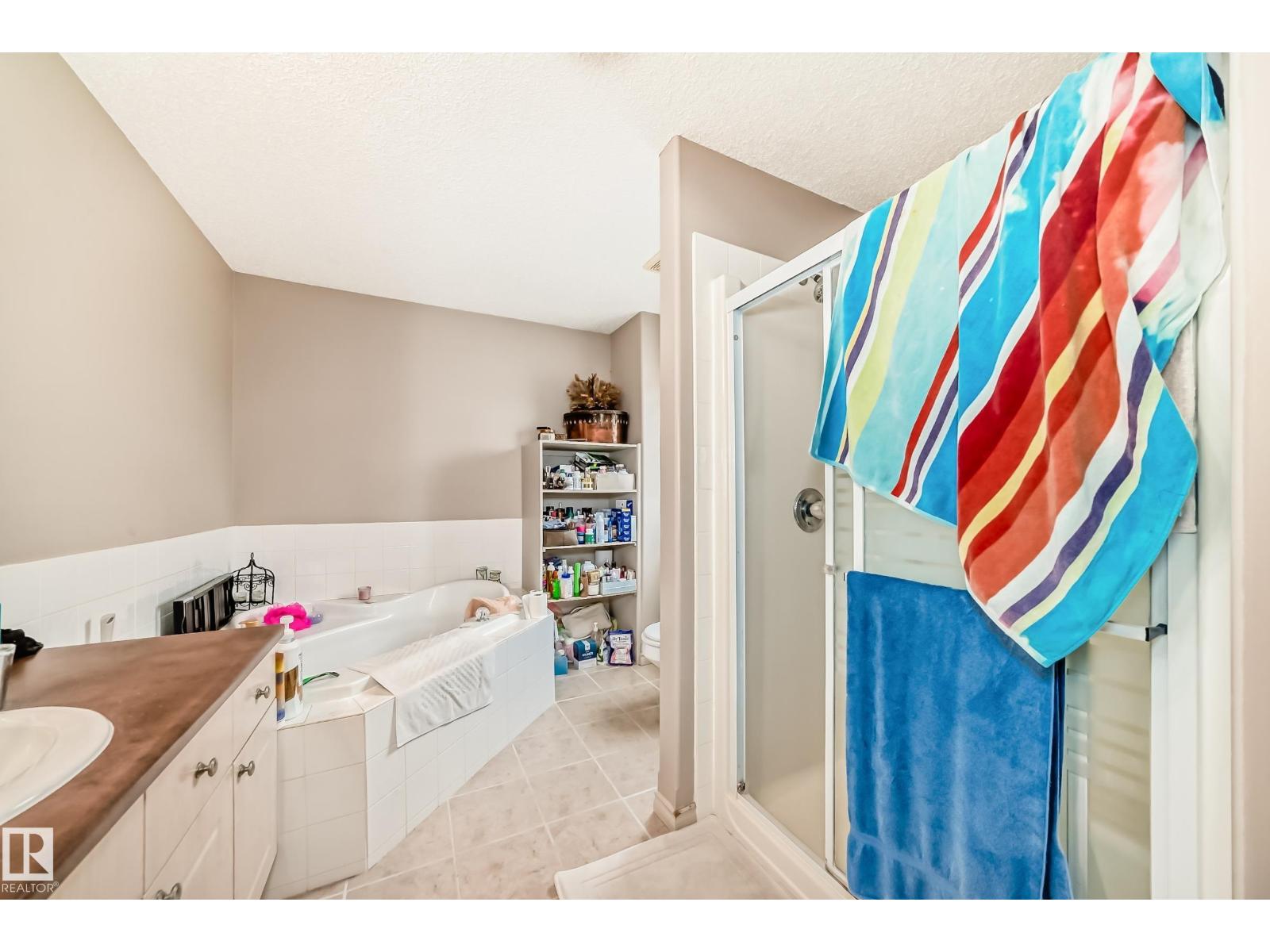 5107 200 ST NW - 23