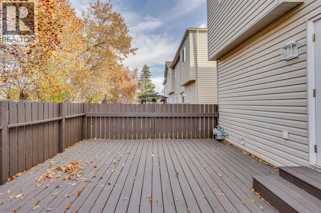 153C DICKINS Drive - 27