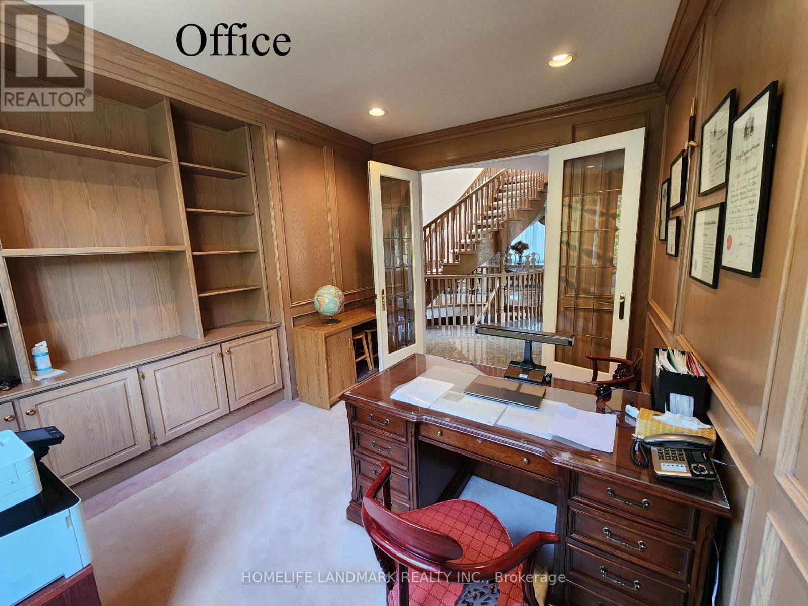 16 LAWNVIEW DRIVE - 21