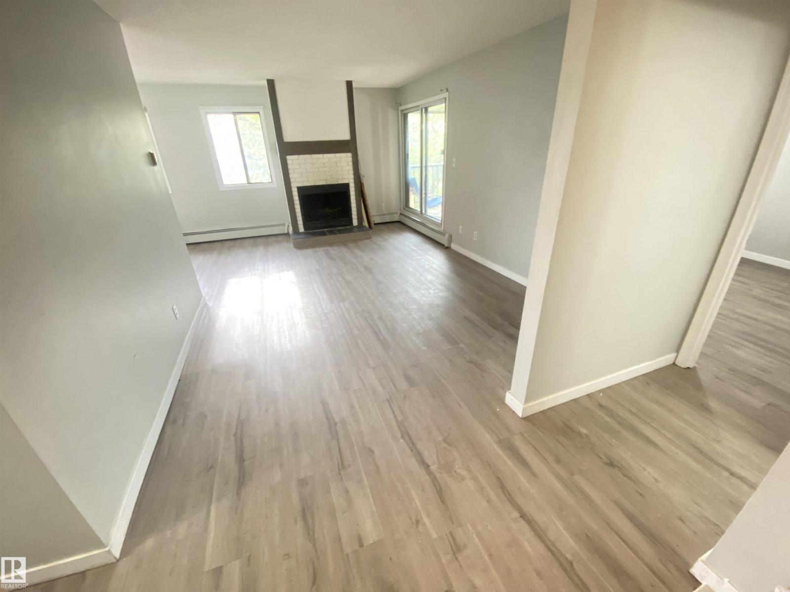 #302 10826 113 ST NW - 5