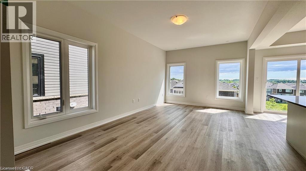 155 EQUESTRIAN Way Unit# 51, Cambridge, Ontario, N3E0E8 — Photo 8