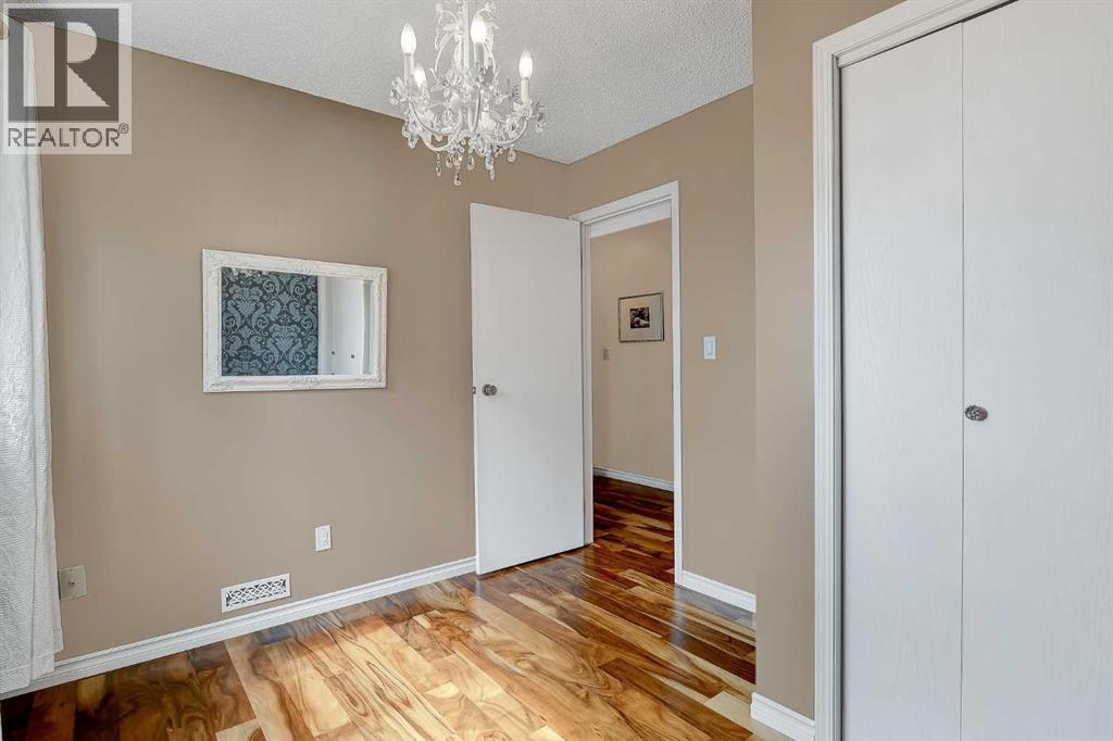 8917 102 Avenue - 33