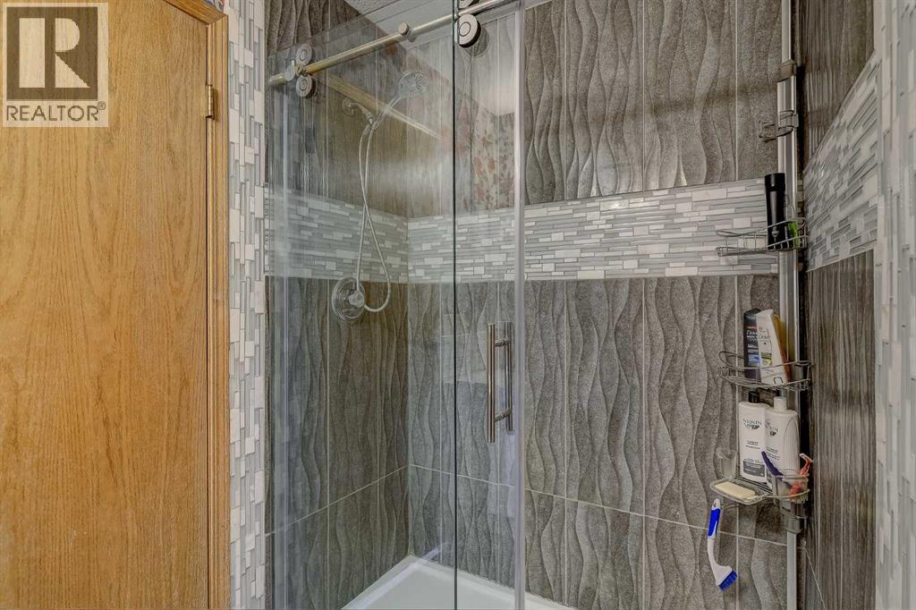 8917 102 Avenue - 21