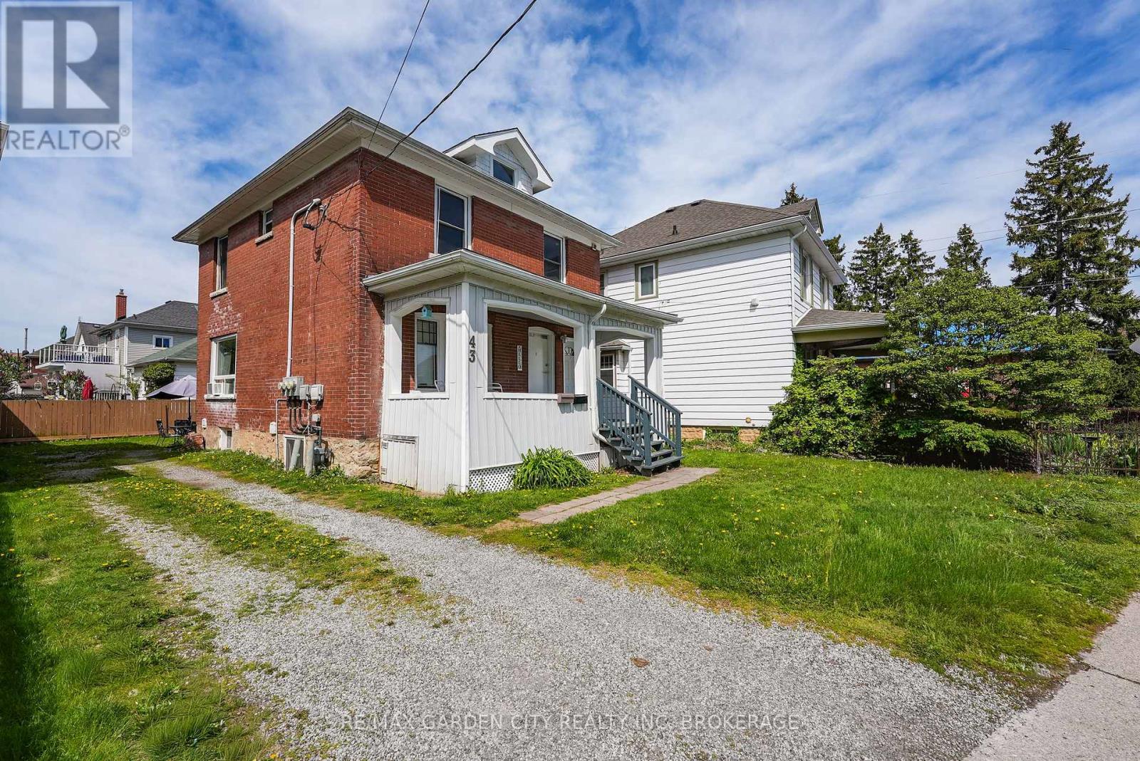 43 YORK STREET - 37