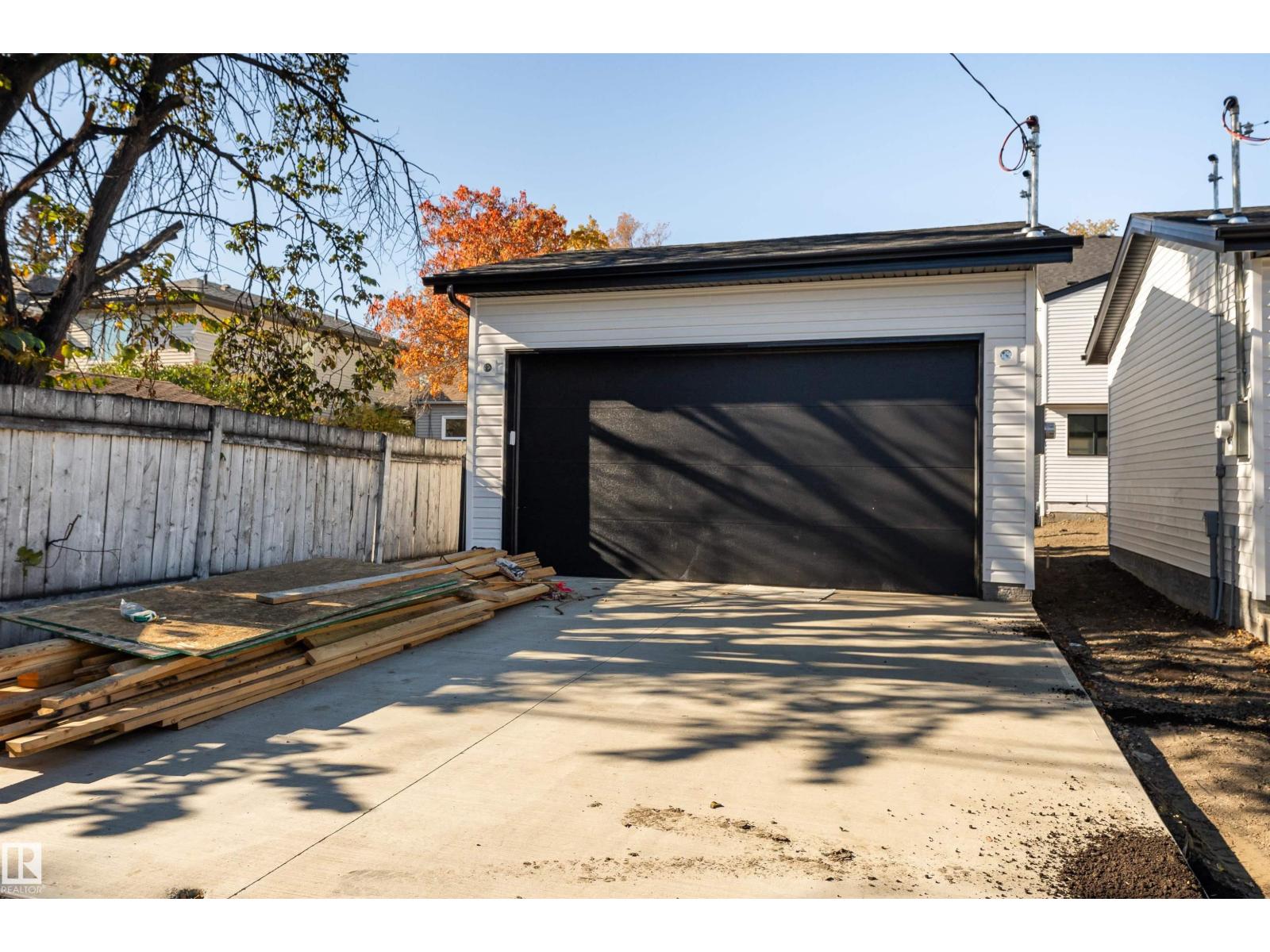 12031 124 ST NW NW, Edmonton