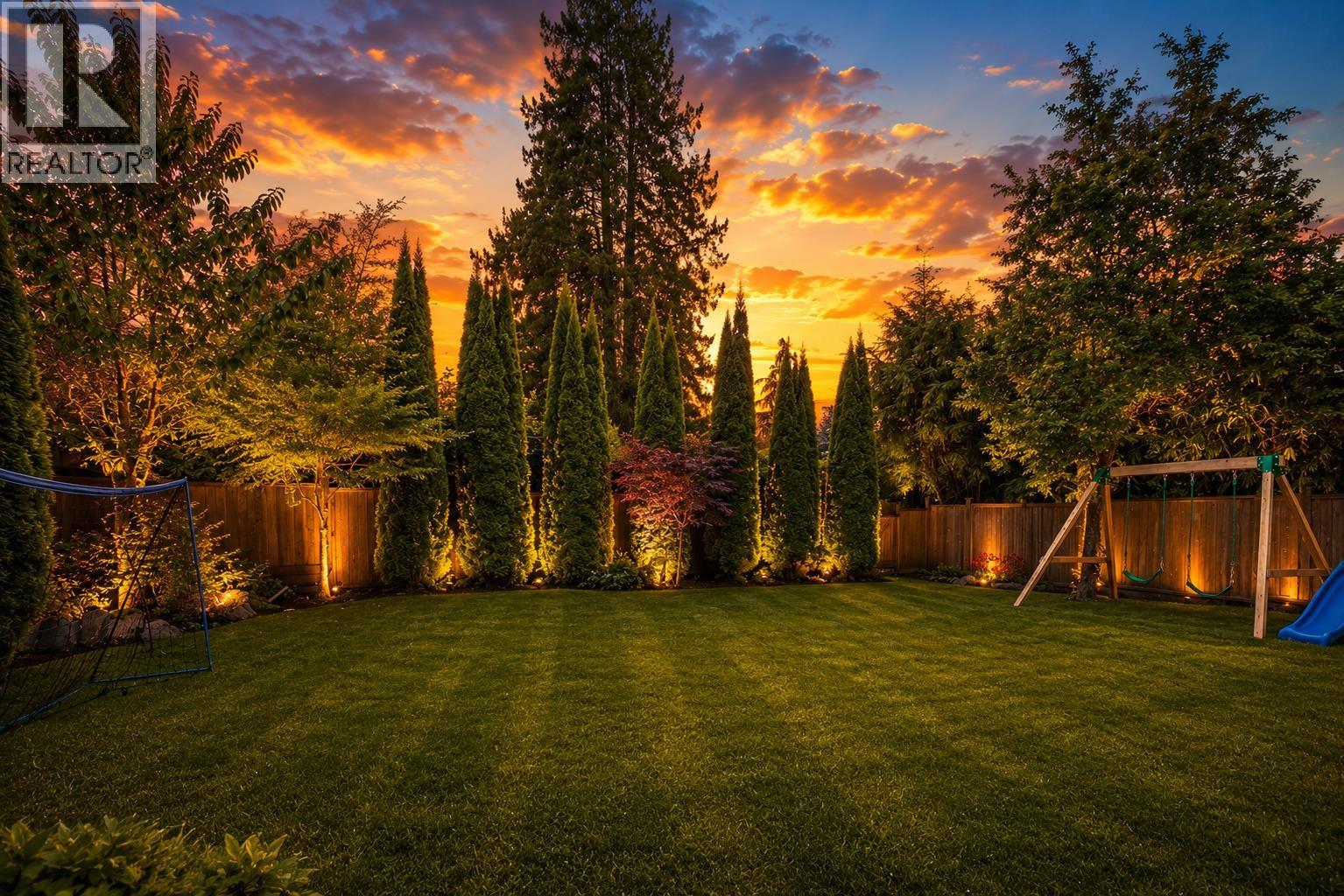 481 W WINDSOR ROAD, North Vancouver