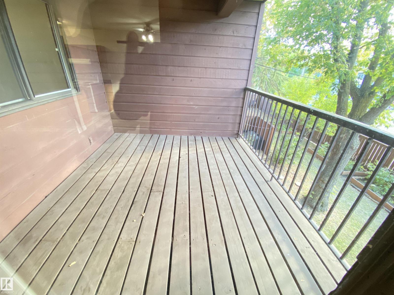 #203 10826 113 ST NW - 8