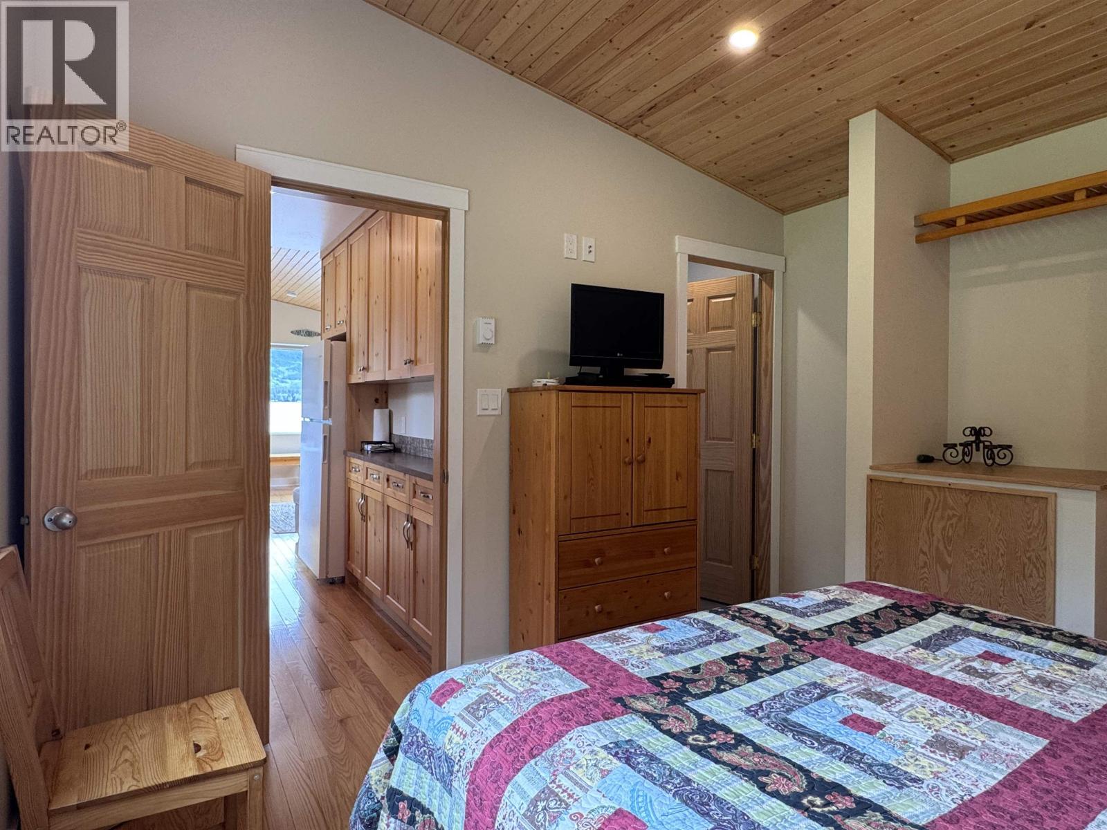 1440 WESTSIDE ROAD - 14