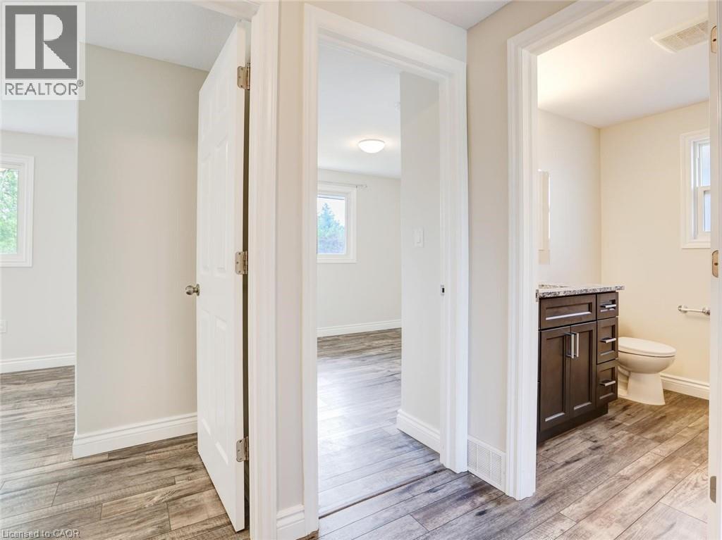 833 DOON VILLAGE Road, Kitchener, Ontario, N2P1A1 — Photo 22