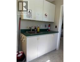 945 West Shore Road, Pelee Island, ON N0R1M0 Photo 14