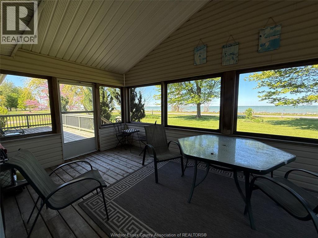 945 WEST SHORE ROAD - 23