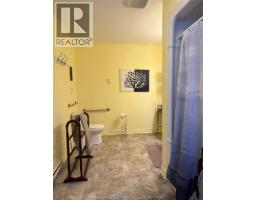 945 West Shore Road, Pelee Island, ON N0R1M0 Photo 29