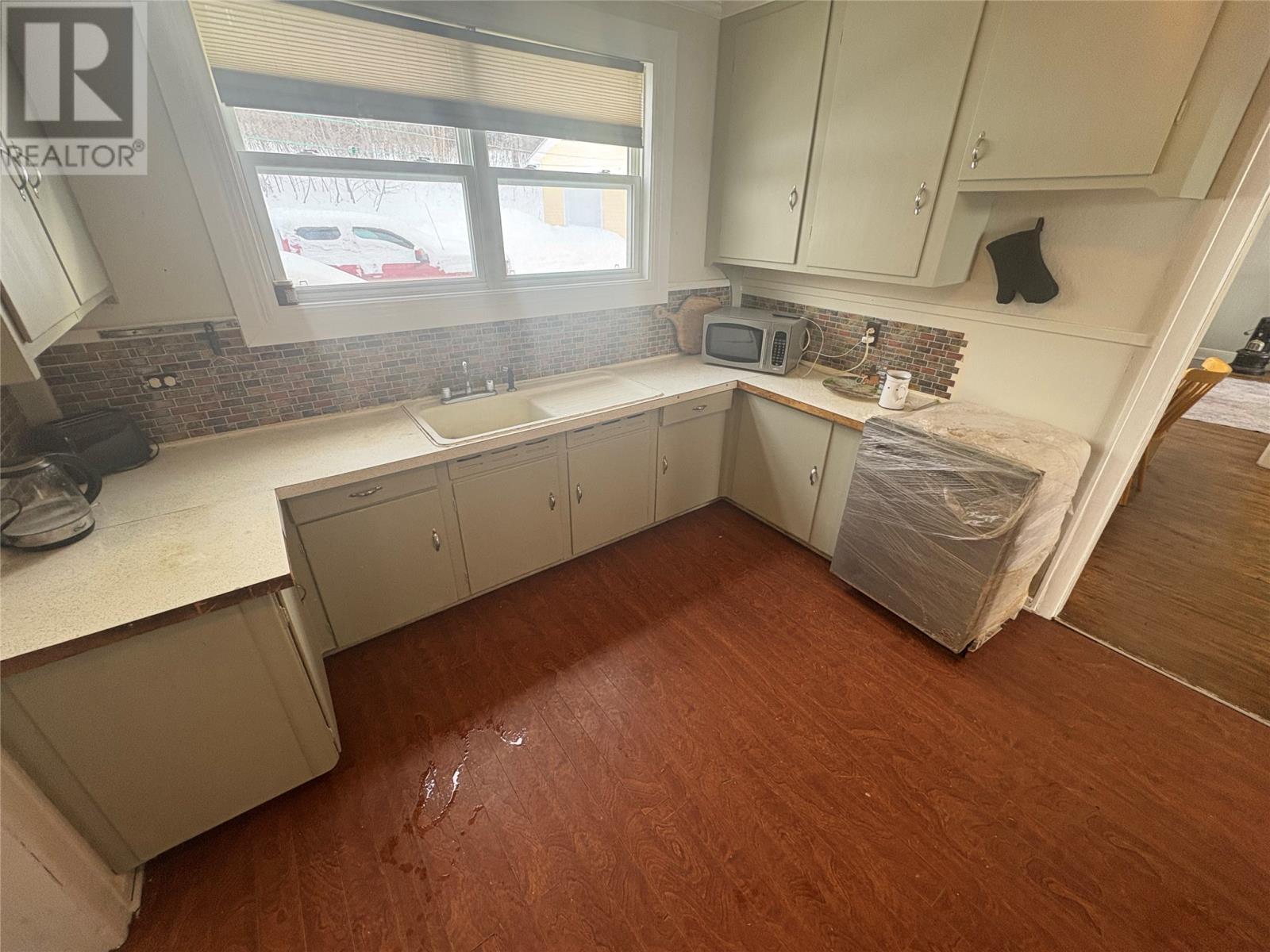 15 Beothuck Street - 15
