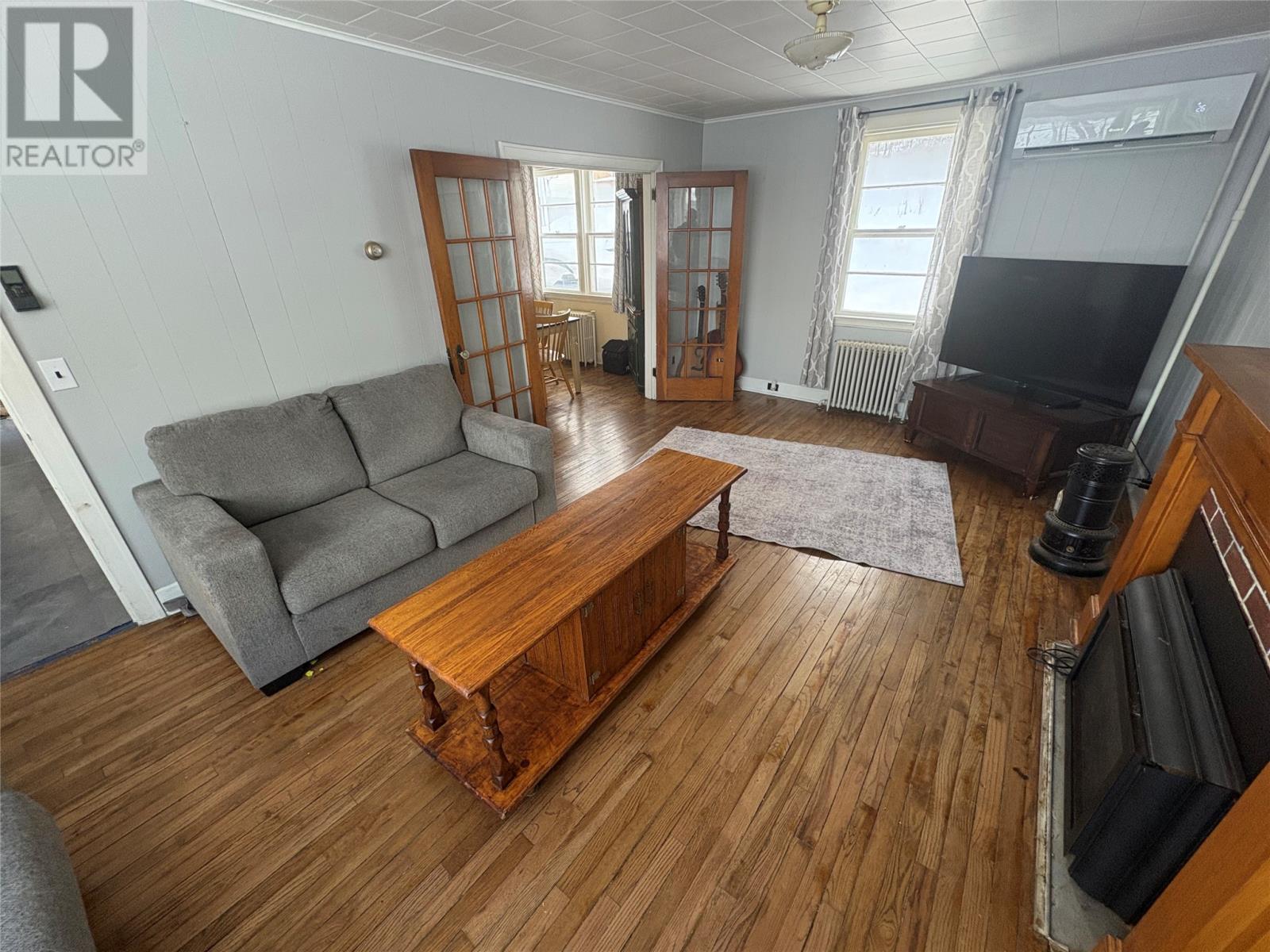 15 Beothuck Street - 20