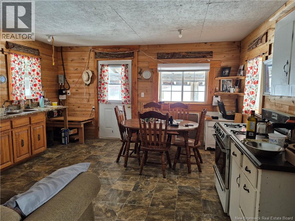 000 Kingsley Road - 13