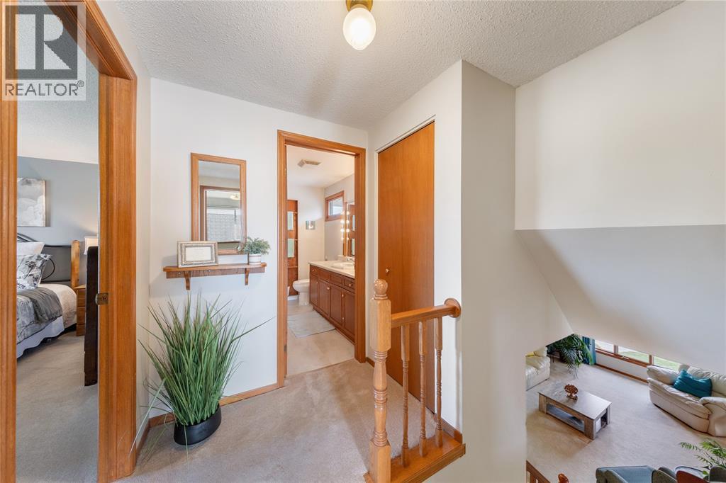 315 OAKLEA COURT, Sarnia, Ontario, N7S5Y9 — Photo 14