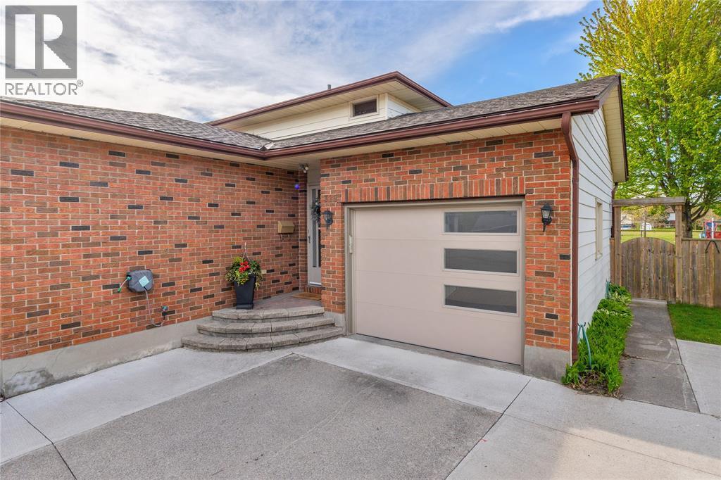 315 OAKLEA COURT, Sarnia, Ontario, N7S5Y9 — Photo 24