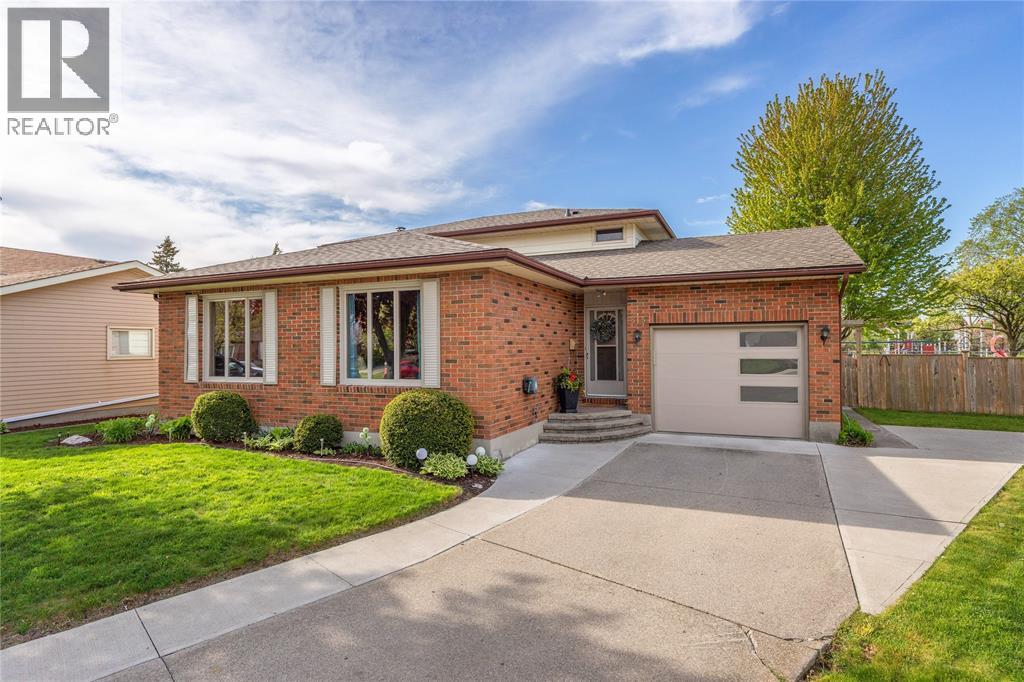 315 OAKLEA COURT, Sarnia, Ontario, N7S5Y9 — Photo 13
