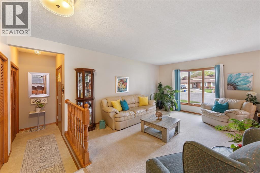 315 OAKLEA COURT, Sarnia, Ontario, N7S5Y9 — Photo 29
