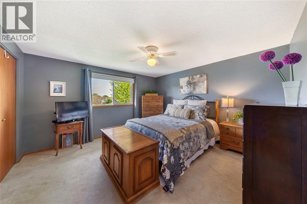 315 OAKLEA COURT, Sarnia, Ontario, N7S5Y9 — Photo 15