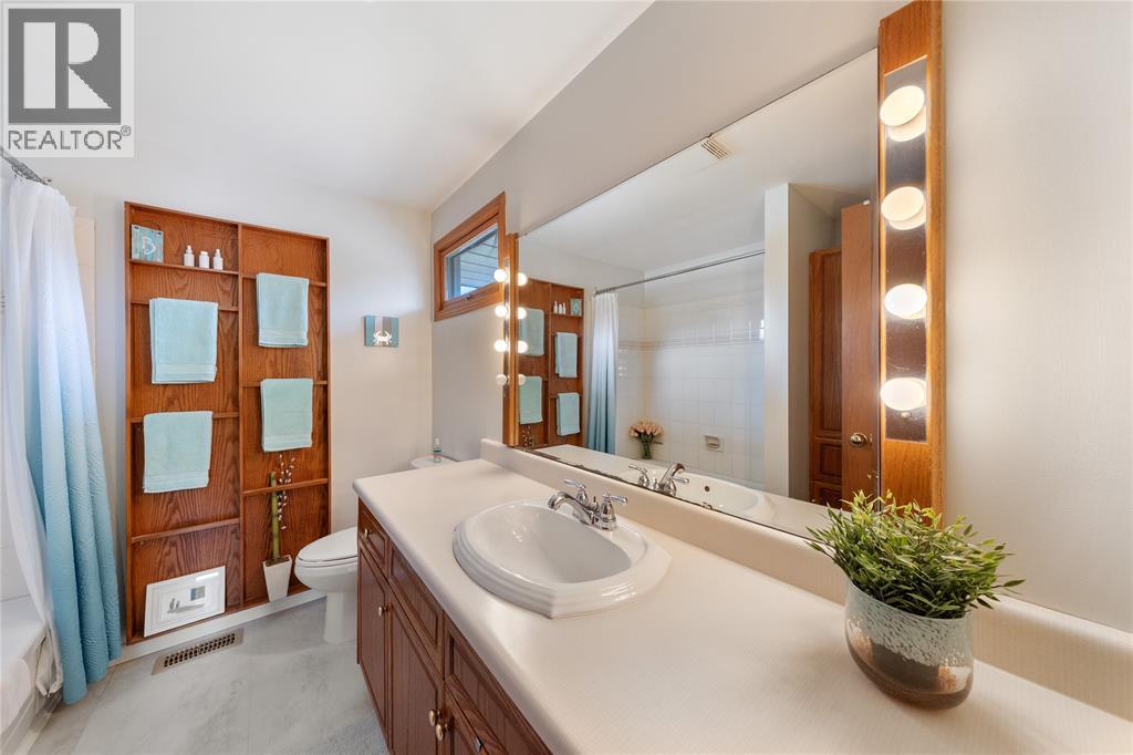 315 OAKLEA COURT, Sarnia, Ontario, N7S5Y9 — Photo 20