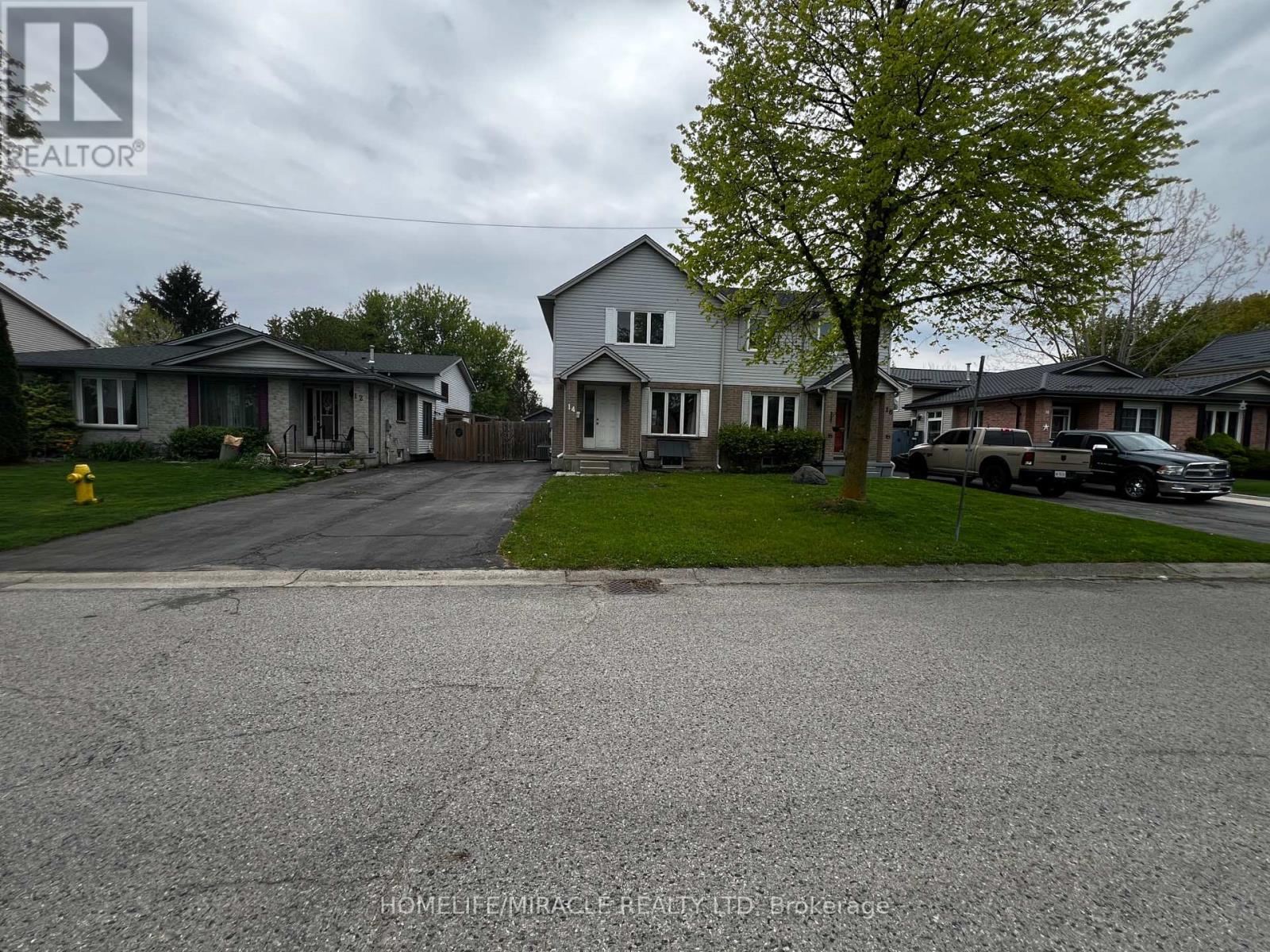 14 MOREAU CRESCENT - 28